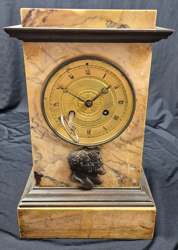 Pendule borne marbre et - borne,