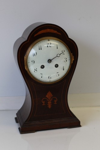Pendule borne marquetterie - borne,