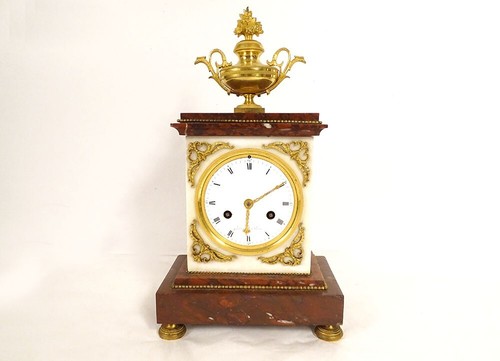 Pendule borne marbre - , rouge
